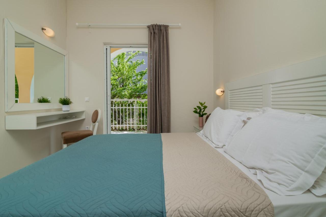 Sunset Apartments Циливи Екстериор снимка